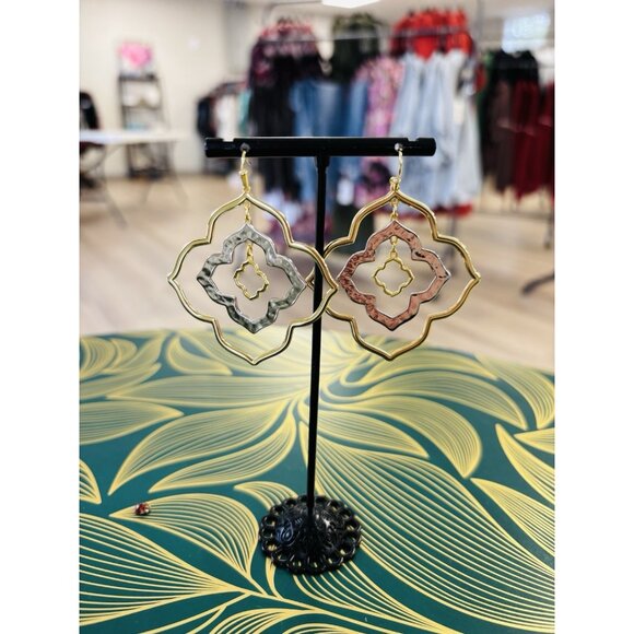 Kendra Scott Darenda Gold And Silver Logo Large Statement Earrings - Picture 1 of 4